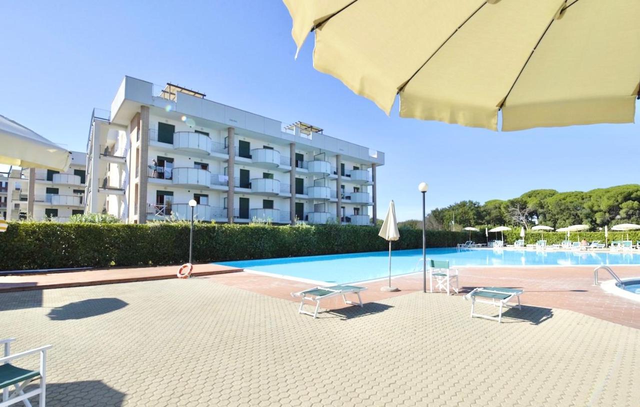 Isa-Apartments 4 Beds In Residence With Swimming-Pool In San Vincenzo, Just 600 Meters From The Sea Exterior photo